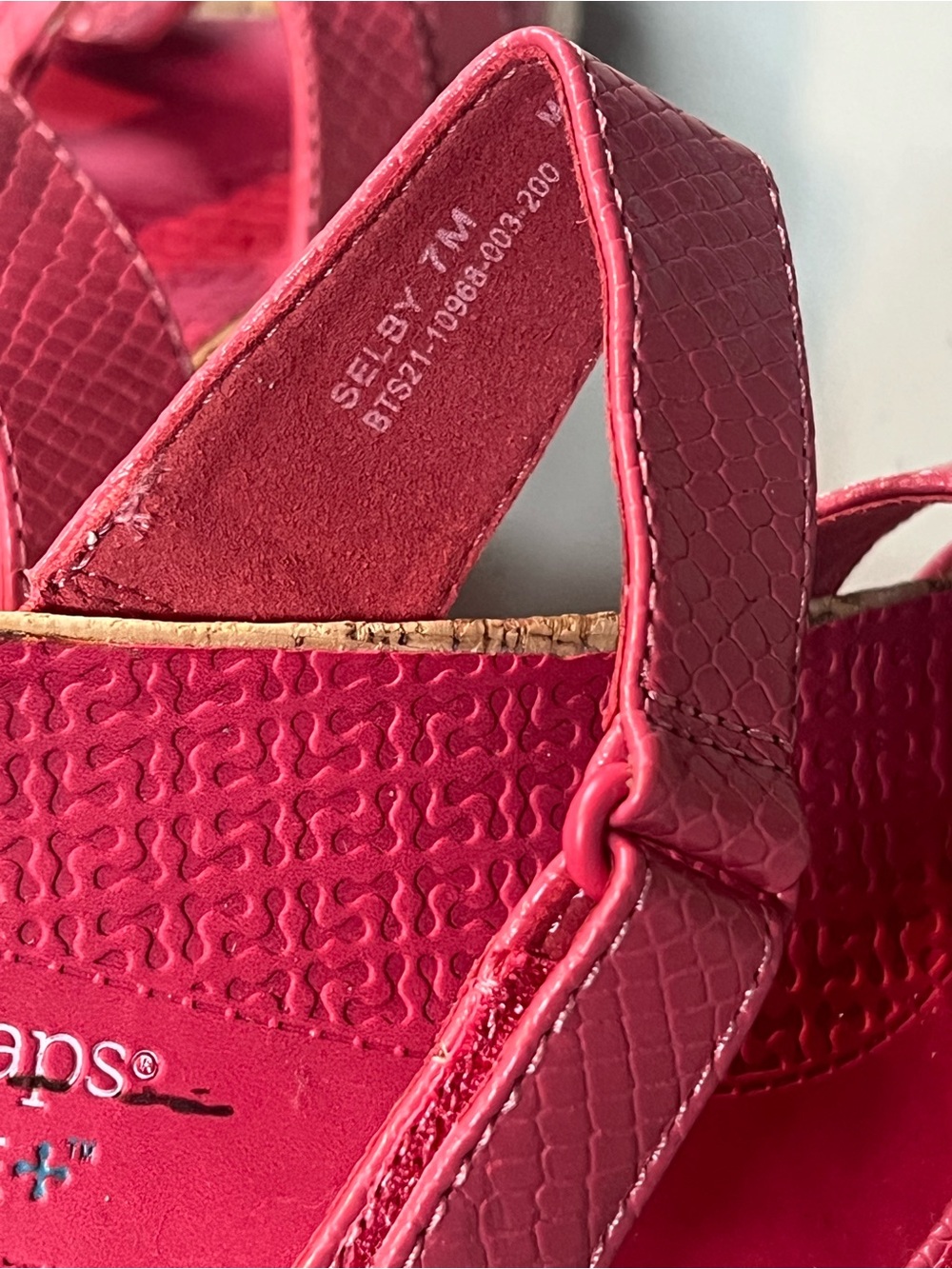 Baretraps Posture+ Selby Pink Strappy Cork Wedge Sandals Women’s Size 7M - Picture 3 of 6